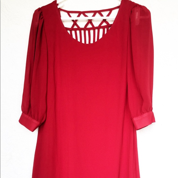Red tunic dress with lattice design. Size XS - Picture 2 of 3
